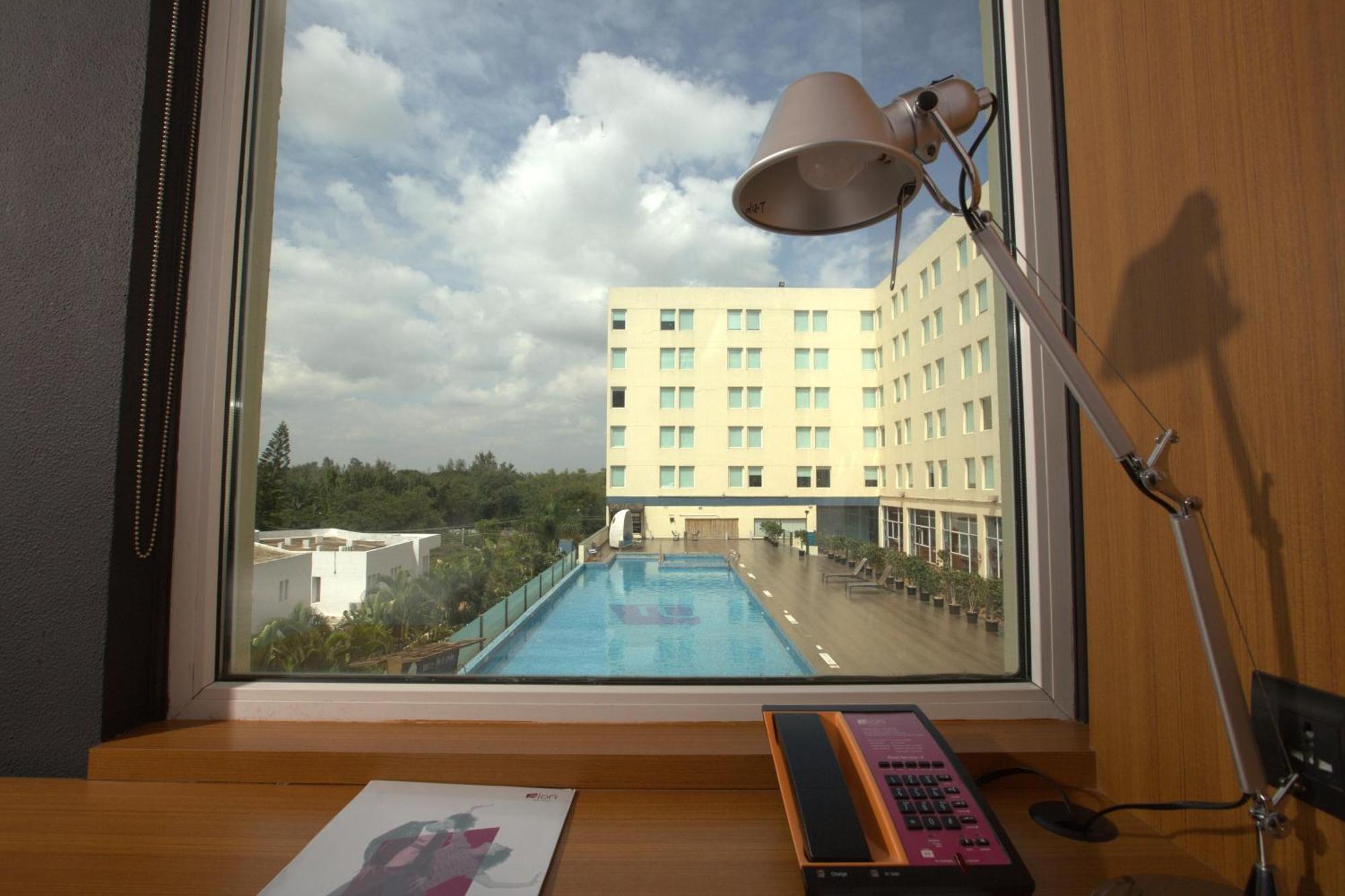 Hotel Aloft Bengaluru Whitefield Extérieur photo